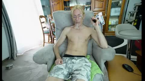 Snapshot of 00jeff31 chatting on June 26, 2026, 7:35 am jeff online show from June 26, 2026, 7:35 am