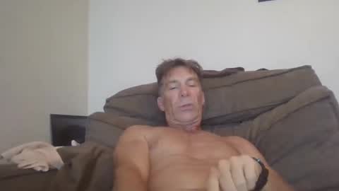 00superdick online show from March 17, 2026, 5:44 am