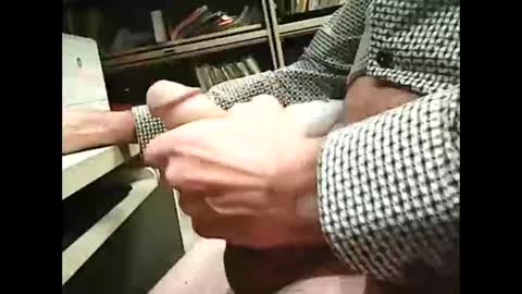 Snapshot of 01quebecboy69 chatting on November 25, 2025, 4:40 pm 01quebecboy69 online show from November 25, 2025, 4:40 pm