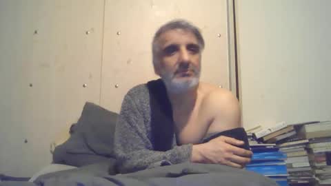 0luvmonkey online show from April 6, 2026, 1:25 am