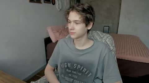 Adam online show from April 19, 2026, 5:07 am