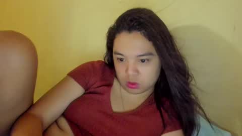 0wwlo0k online show from March 12, 2025, 5:49 pm