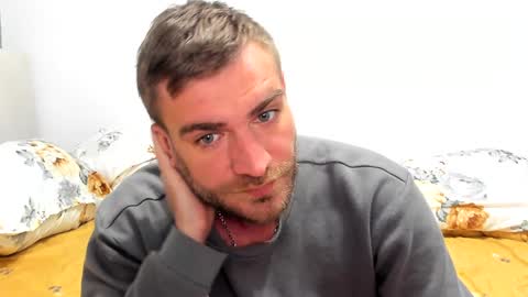 Snapshot of 10in_deluxe chatting on January 12, 2025, 7:43 am 10in_deluxe online show from January 12, 2025, 7:43 am