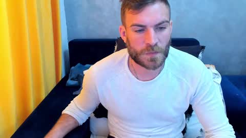 Snapshot of 10in_deluxe chatting on February 21, 2025, 9:56 am 10in_deluxe online show from February 21, 2025, 9:56 am