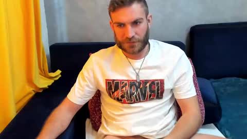 Snapshot of 10in_deluxe chatting on February 24, 2025, 10:48 am 10in_deluxe online show from February 24, 2025, 10:48 am