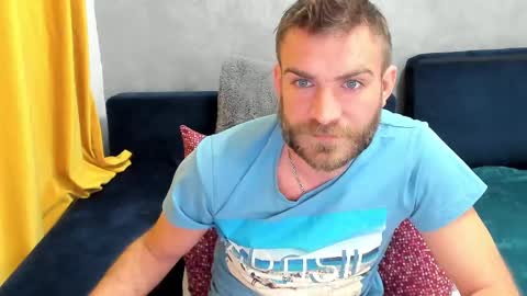 Snapshot of 10in_deluxe chatting on February 24, 2025, 4:47 pm 10in_deluxe online show from February 24, 2025, 4:47 pm