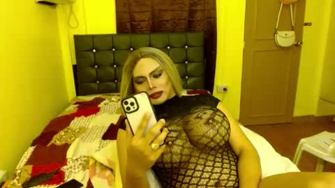 HUGECOCK online show from April 19, 2026, 6:10 pm