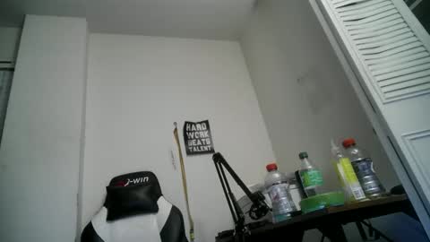 11inchtattedtrinibad online show from October 6, 2025, 5:27 am