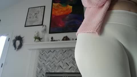 Aurora Willows online show from February 23, 2026, 6:49 pm