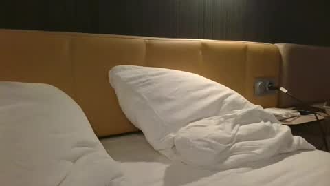 123h0rny online show from January 15, 2025, 6:43 am