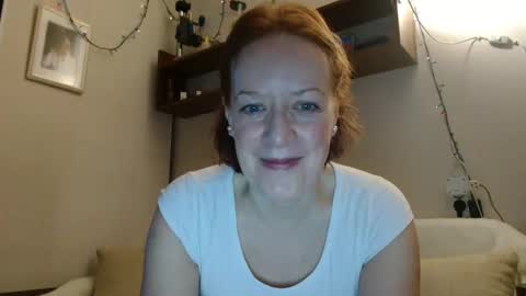 12ennie online show from November 21, 2025, 6:12 am