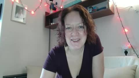 12ennie online show from January 19, 2026, 9:02 am