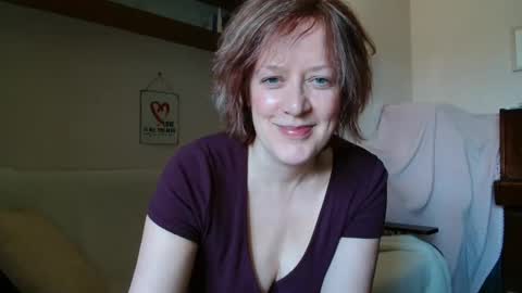 12ennie online show from March 10, 2026, 7:24 am