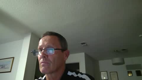 Snapshot of 13glanmorfa chatting on December 26, 2024, 3:59 am 13glanmorfa online show from December 26, 2024, 3:59 am