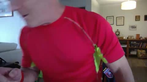 Snapshot of 13glanmorfa chatting on January 15, 2025, 4:43 pm 13glanmorfa online show from January 15, 2025, 4:43 pm