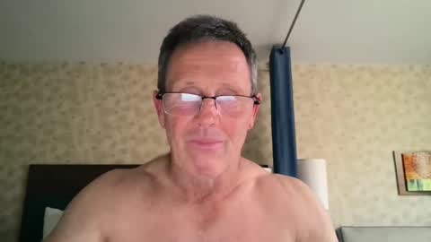 Snapshot of 13glanmorfa chatting on February 8, 2025, 5:08 am 13glanmorfa online show from February 8, 2025, 5:08 am