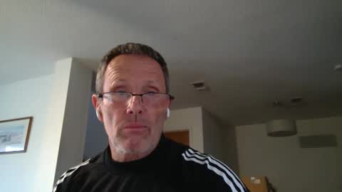 Snapshot of 13glanmorfa chatting on February 11, 2025, 8:31 pm 13glanmorfa online show from February 11, 2025, 8:31 pm