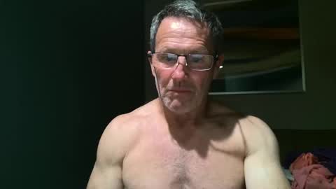 Snapshot of 13glanmorfa chatting on February 16, 2025, 4:53 am 13glanmorfa online show from February 16, 2025, 4:53 am