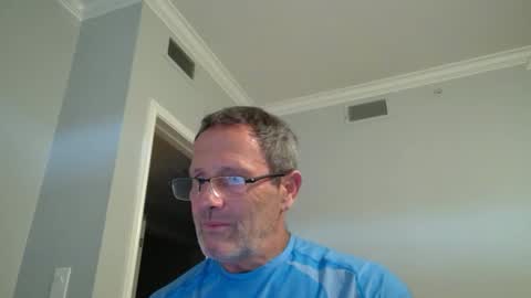 Snapshot of 13glanmorfa chatting on March 3, 2025, 3:42 pm 13glanmorfa online show from March 3, 2025, 3:42 pm