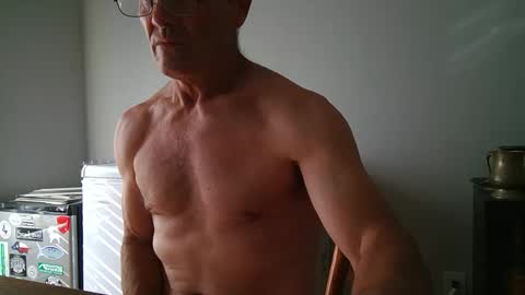 Snapshot of 13glanmorfa chatting on September 19, 2025, 2:29 pm 13glanmorfa online show from September 19, 2025, 2:29 pm