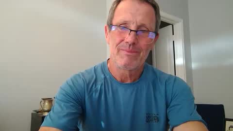 Snapshot of 13glanmorfa chatting on November 13, 2025, 2:05 pm 13glanmorfa online show from November 13, 2025, 2:05 pm