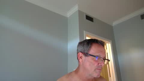 13glanmorfa online show from April 24, 2026, 7:16 pm