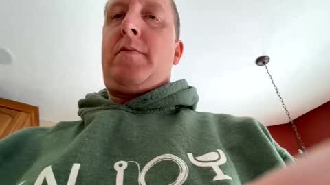 Snapshot of 16510 chatting on February 7, 2026, 2:21 pm 16510 online show from February 7, 2026, 2:21 pm