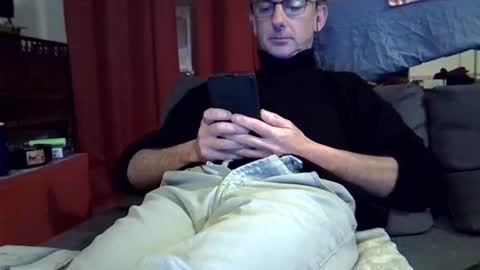 18remy45 online show from December 30, 2024, 7:11 pm