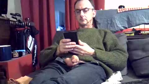 18remy45 online show from April 4, 2026, 3:31 pm