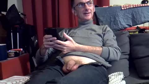 18remy45 online show from April 18, 2026, 7:18 pm