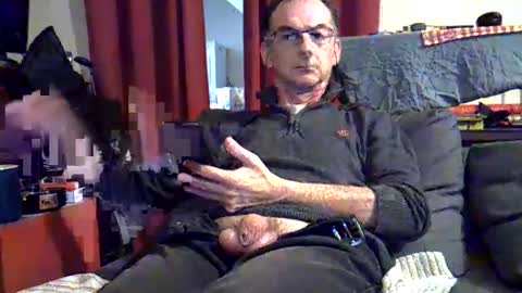 Snapshot of 18remy45 chatting on May 2, 2026, 1:16 pm 18remy45 online show from May 2, 2026, 1:16 pm