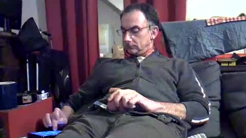 Snapshot of 18remy45 chatting on May 11, 2026, 8:06 pm 18remy45 online show from May 11, 2026, 8:06 pm