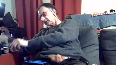 Snapshot of 18remy45 chatting on May 16, 2026, 12:18 am 18remy45 online show from May 16, 2026, 12:18 am