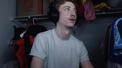 18str8igcock online show from January 12, 2025, 1:11 am