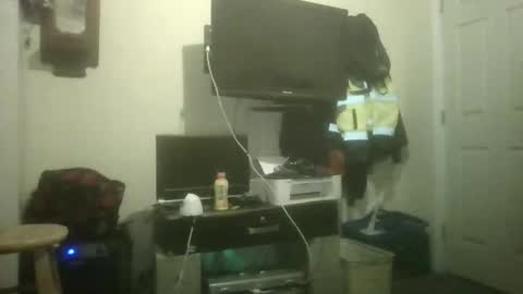 19johnnyblunt91 online show from May 16, 2026, 10:47 am