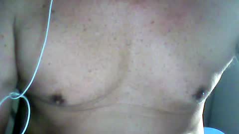 Snapshot of 1_maxx_1 chatting on August 3, 2026, 6:12 am 1_maxx_1 online show from August 3, 2026, 6:12 am