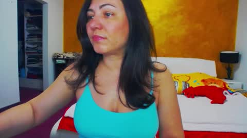 Snapshot of 1amely chatting on March 9, 2025, 3:27 pm 1amely online show from March 9, 2025, 3:27 pm