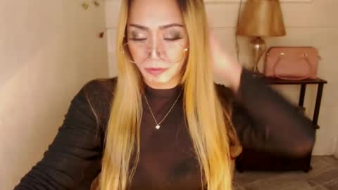 angel online show from December 23, 2024, 12:35 am