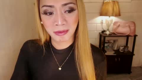 angel online show from December 27, 2024, 8:28 pm