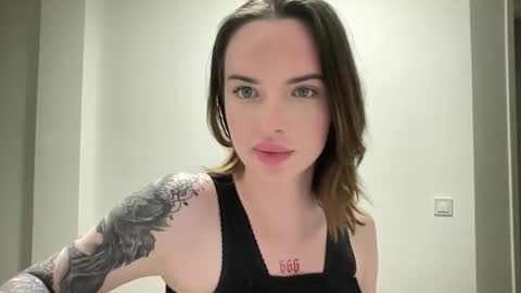 DOVE online show from September 9, 2025, 7:13 pm