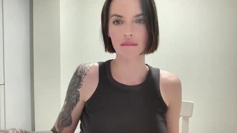 DOVE online show from March 8, 2026, 2:04 am