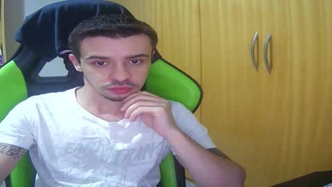 1good_vibes1 online show from February 9, 2026, 4:38 am