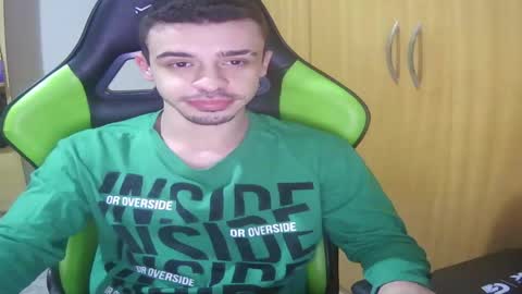 1good_vibes1 online show from May 15, 2026, 6:20 am