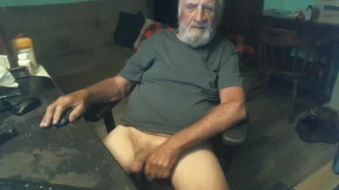 1handyanddee online show from February 16, 2025, 2:09 am