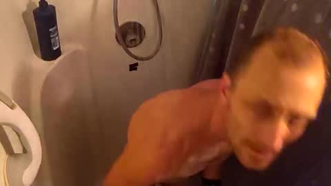 1knightluver69 online show from October 25, 2025, 9:06 am