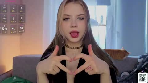 Mia online show from March 27, 2026, 5:35 am