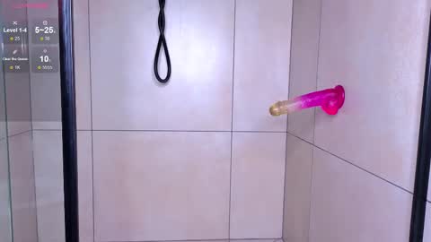 Snapshot of 1lola4ka chatting on February 4, 2026, 3:07 pm Michelle online show from February 4, 2026, 3:07 pm