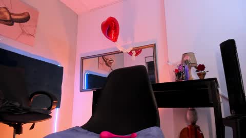               online show from March 8, 2025, 10:56 pm