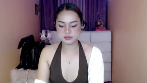 Snapshot of 1miracle_tranny chatting on June 27, 2026, 6:07 am 1miracle_tranny online show from June 27, 2026, 6:07 am