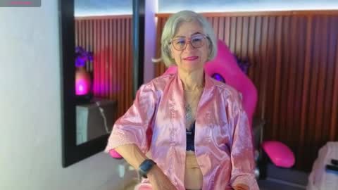 Miss Monserrate online show from April 22, 2026, 1:56 pm